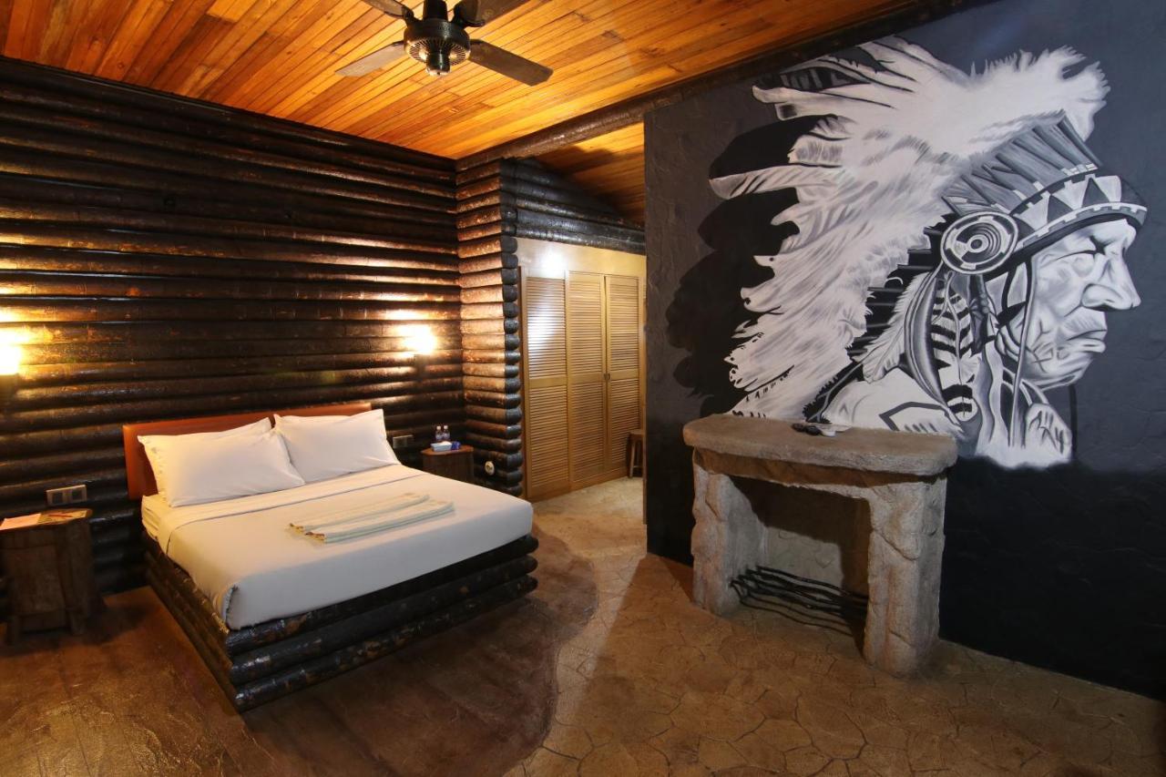 Eagle Ranch Resort Port Dickson Exterior foto
